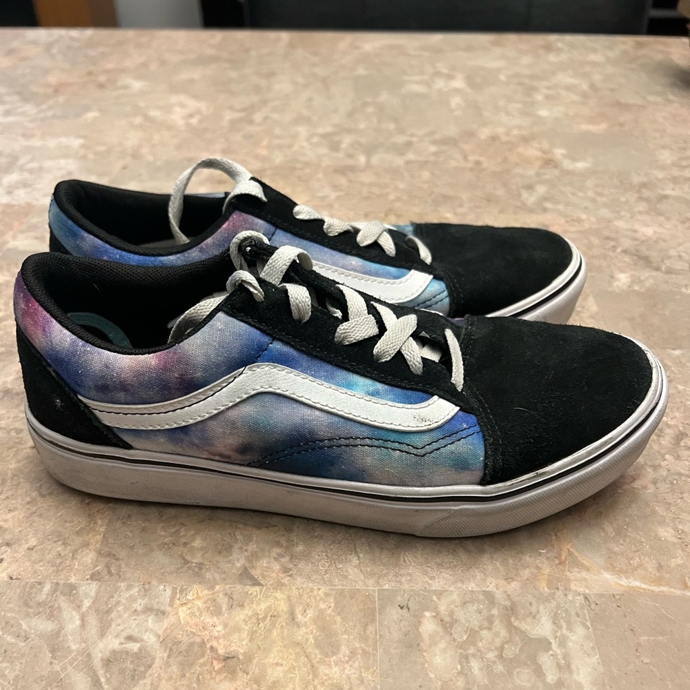 Galaxy vans women’s size 7.5